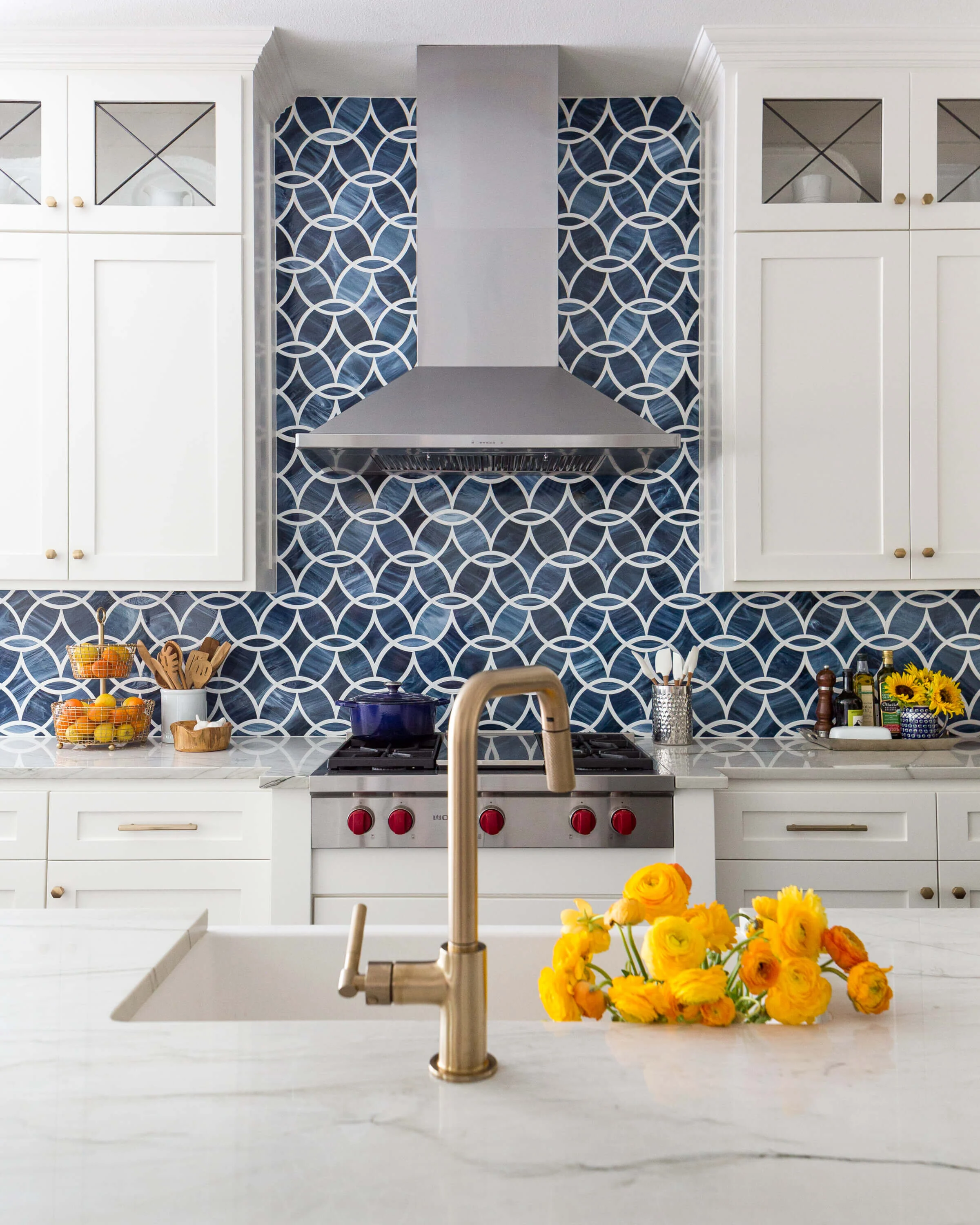 Top glass kitchen cabinets deals